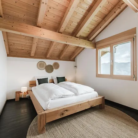 Bergchalet Mit Panoramablick Nahe Brienz *